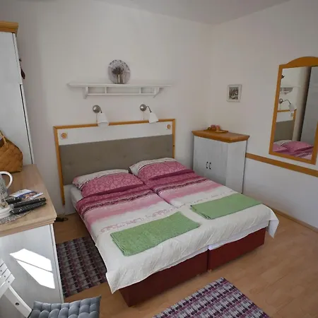 Konukevi Belvia 3*